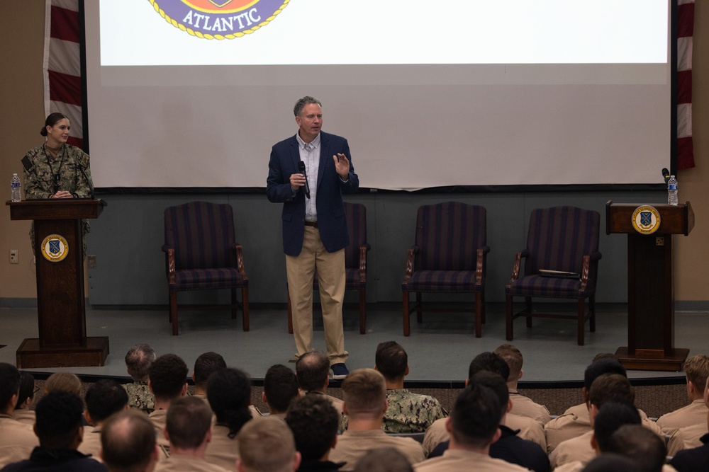 Afloat Training Group Mayport Hosts Junior Officer Symposium