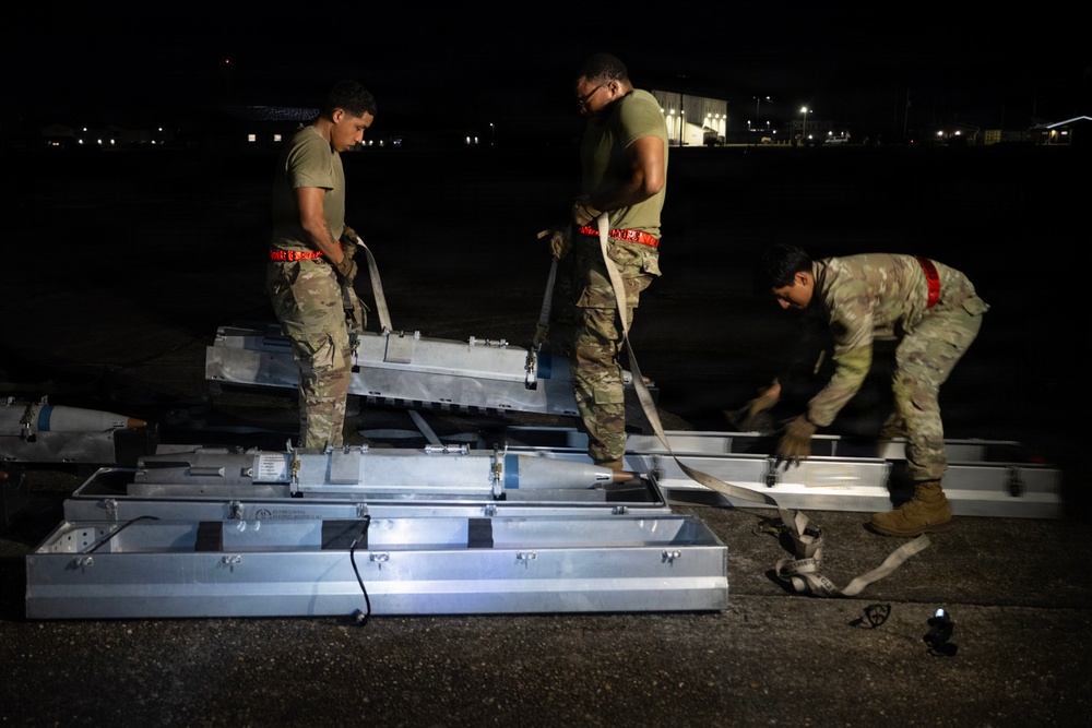 APEX: Munitions specialists, aircrew enhance combat munitions capabilities