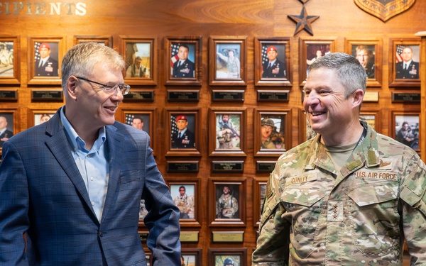 AFSOC leaders welcome SECAF