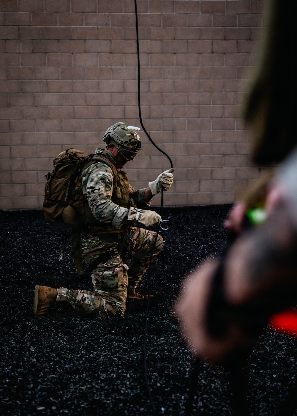 EODTEU-1 Conducts Helicopter Rope Suspension Technique Training