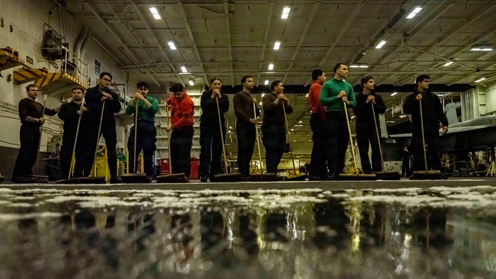 USS Theodore Roosevelt Cleanliness