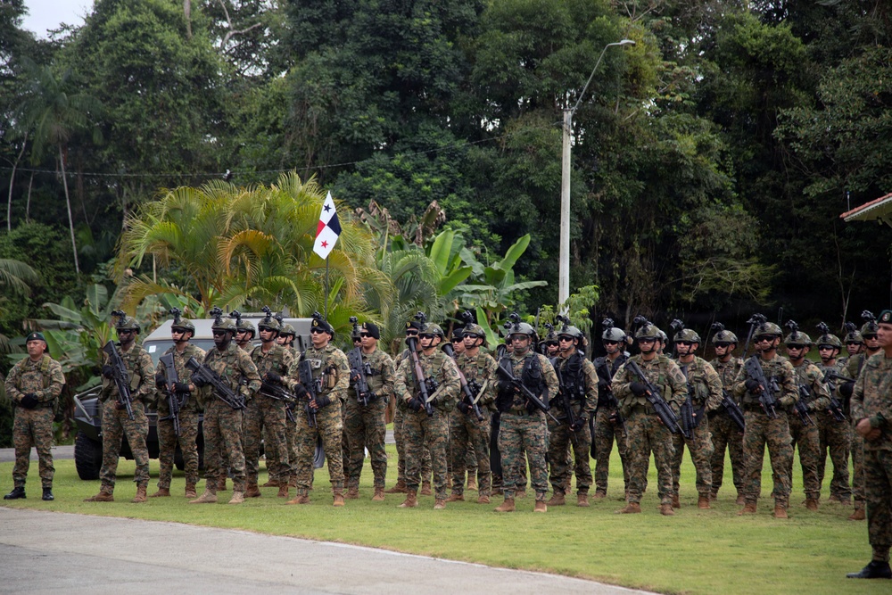 U.S. Embassy and Department of War donate nearly $1 million of equipment to  Servicio Nacional de Frontera
