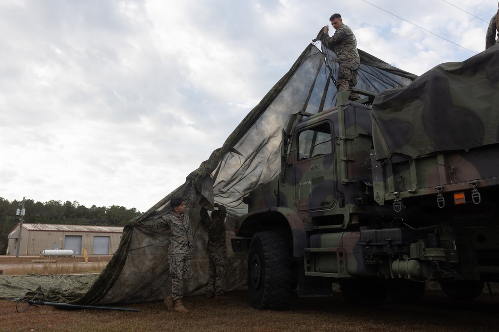 Marines with Headquarters and Service Battalion Conduct Fording and Recovery Training