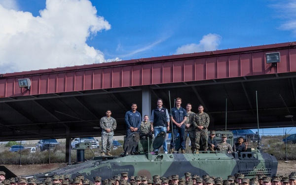 Rob Riggle Visits Camp Pendleton