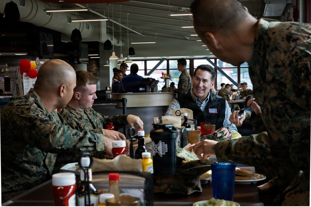 Rob Riggle Visits Camp Pendleton