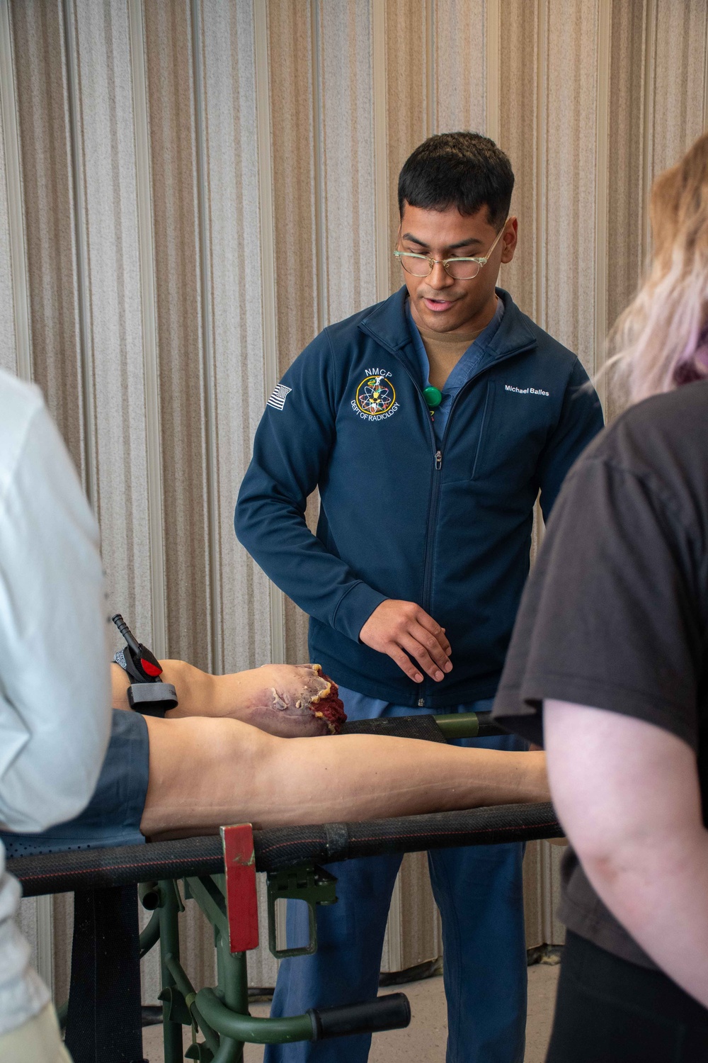 Manor High School STEM Students Visit Naval Medical Center Portsmouth (NMCP) Simulation Center