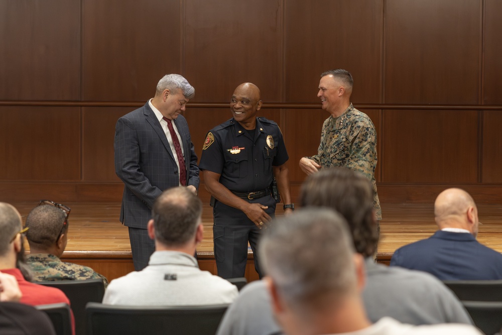 Commander Marine Forces Reserve and South - Town Hall Meeting