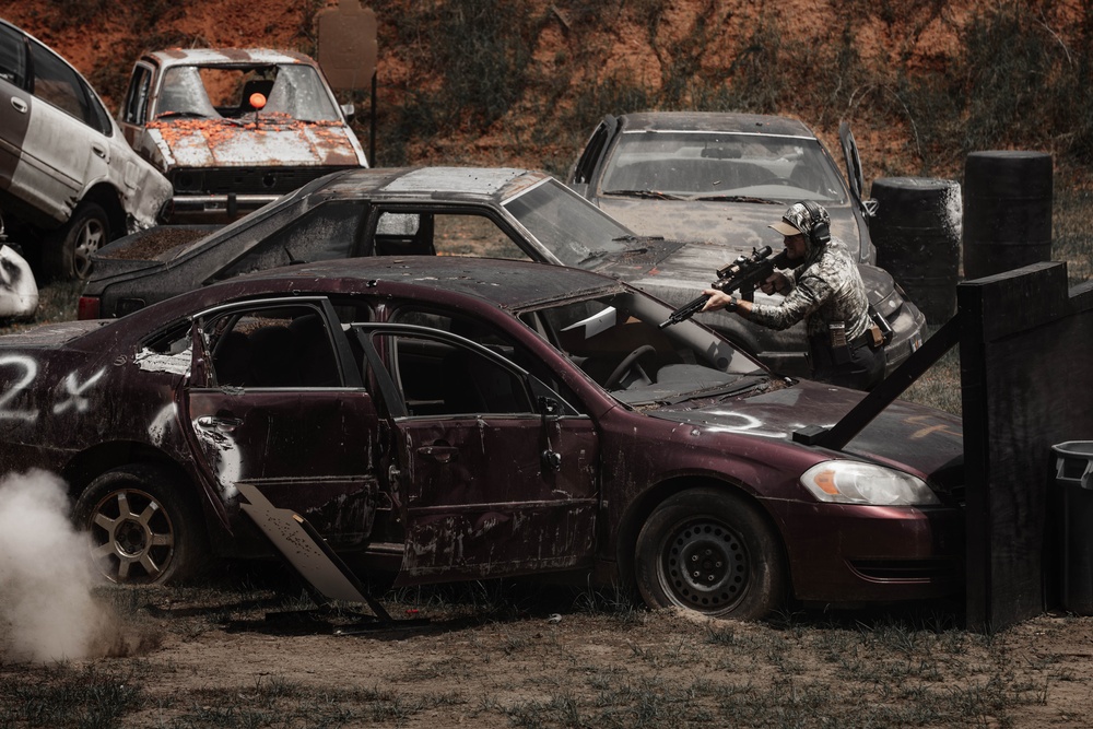 Participants compete in the 2025 Duskin 3-Gun Competition