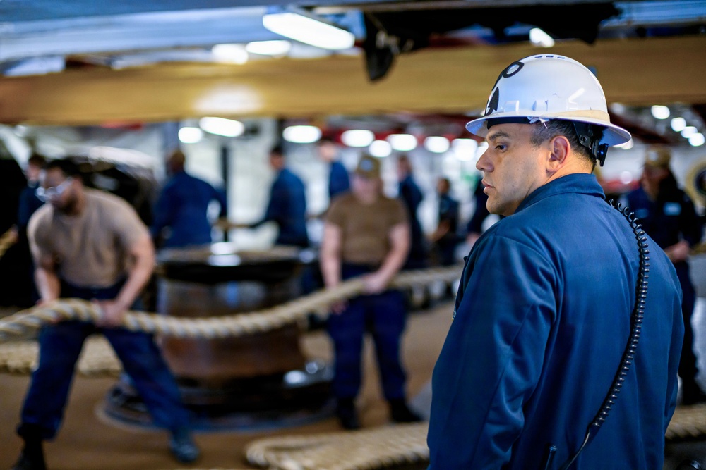 USS Theodore Roosevelt Line Handling