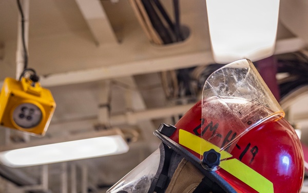 USS Iwo Jima Conducts Damage Control Training