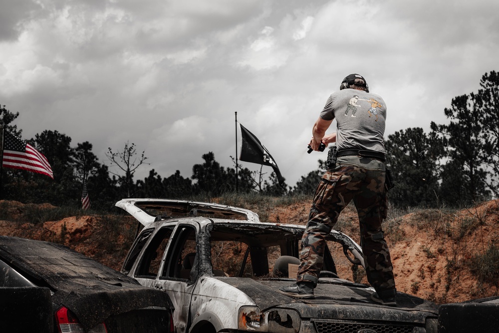 Participants compete in the 2025 Duskin 3-Gun Competition