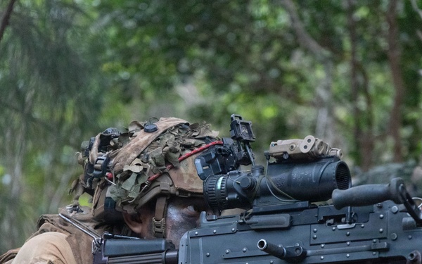 Soldier pulls security