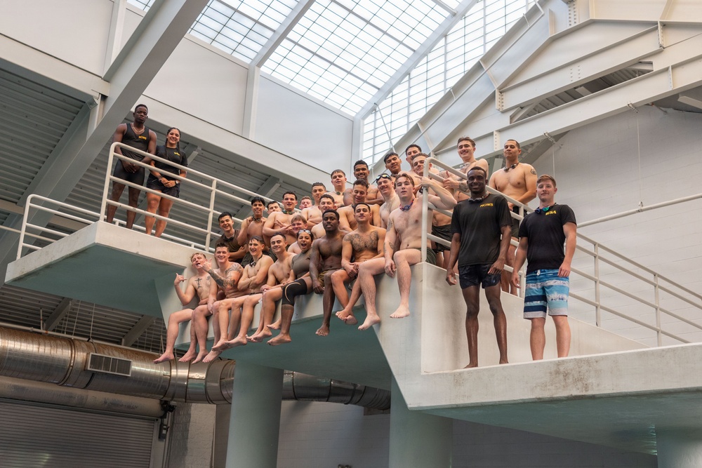 2nd Combat Readiness Regiment Water Survival Advanced Course