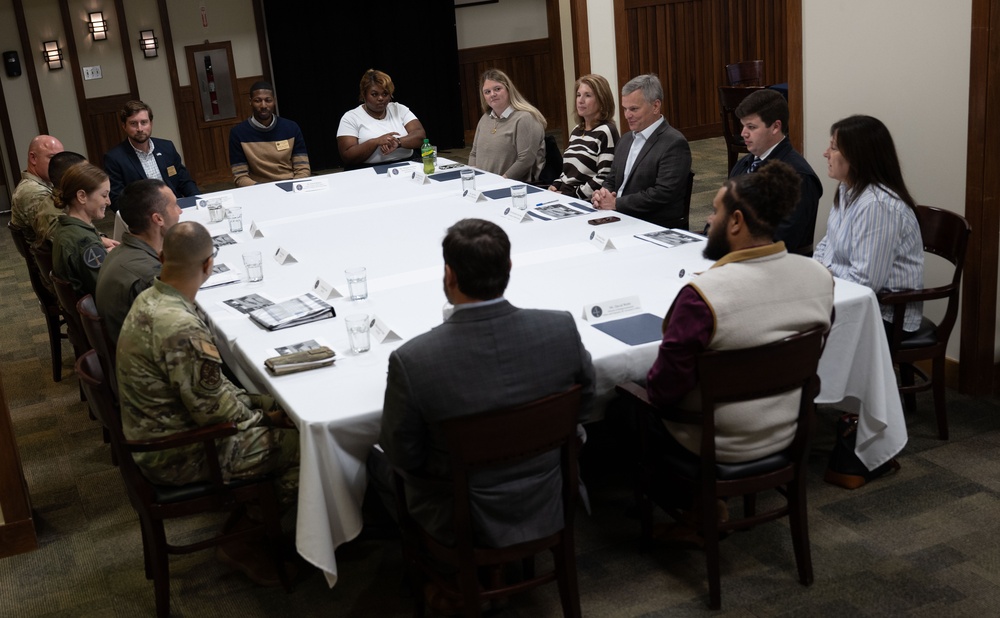 N.C. Governor and First Lady host &quot;friendsgiving&quot; at SJAFB