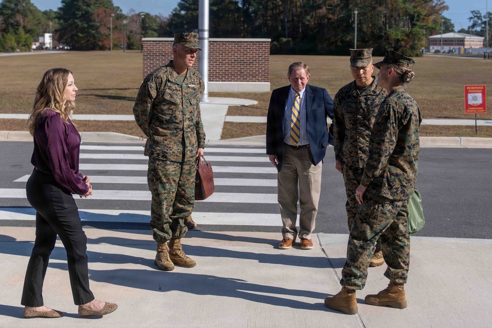Combat Development and Integration Deputy Commandant Visits 2nd MLG and II MEF Innovation Campus