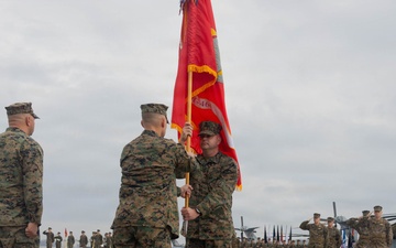 HMH-464 change of command ceremony