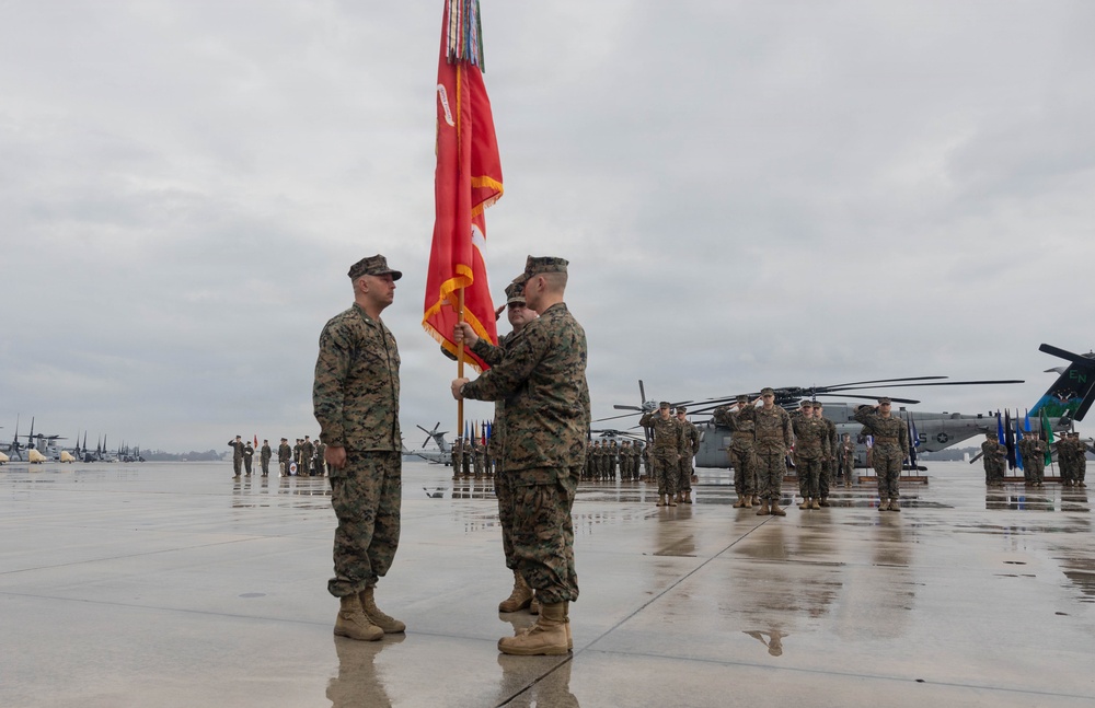 HMH-464 change of command ceremony
