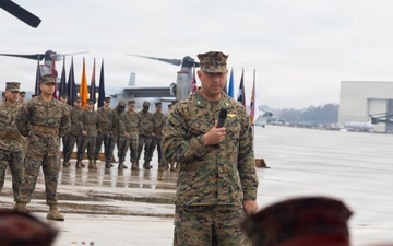 HMH-464 change of command ceremony