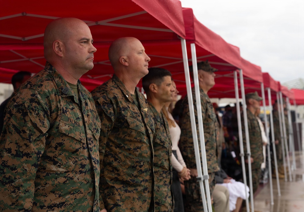 HMH-464 change of command ceremony