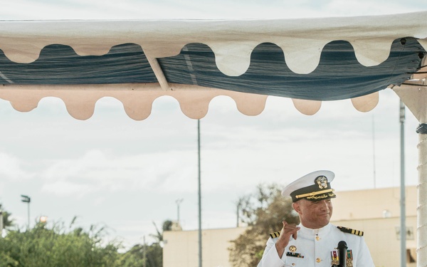 USS Missouri Holds Change of Command Ceremony