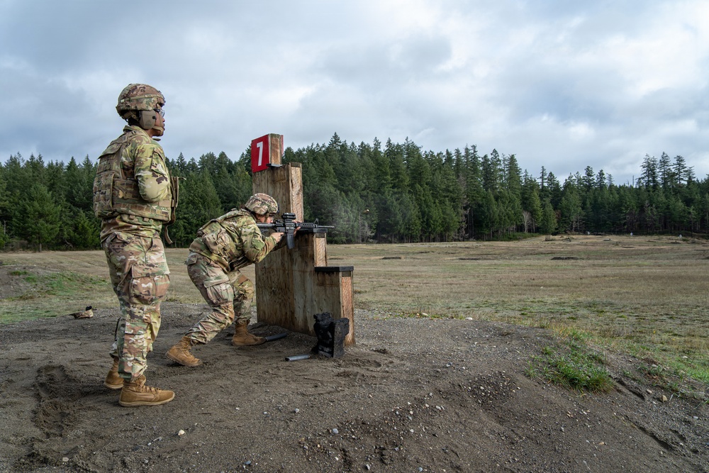 7th Infantry Division Military Intelligence Soldier of the Year: M4 Range