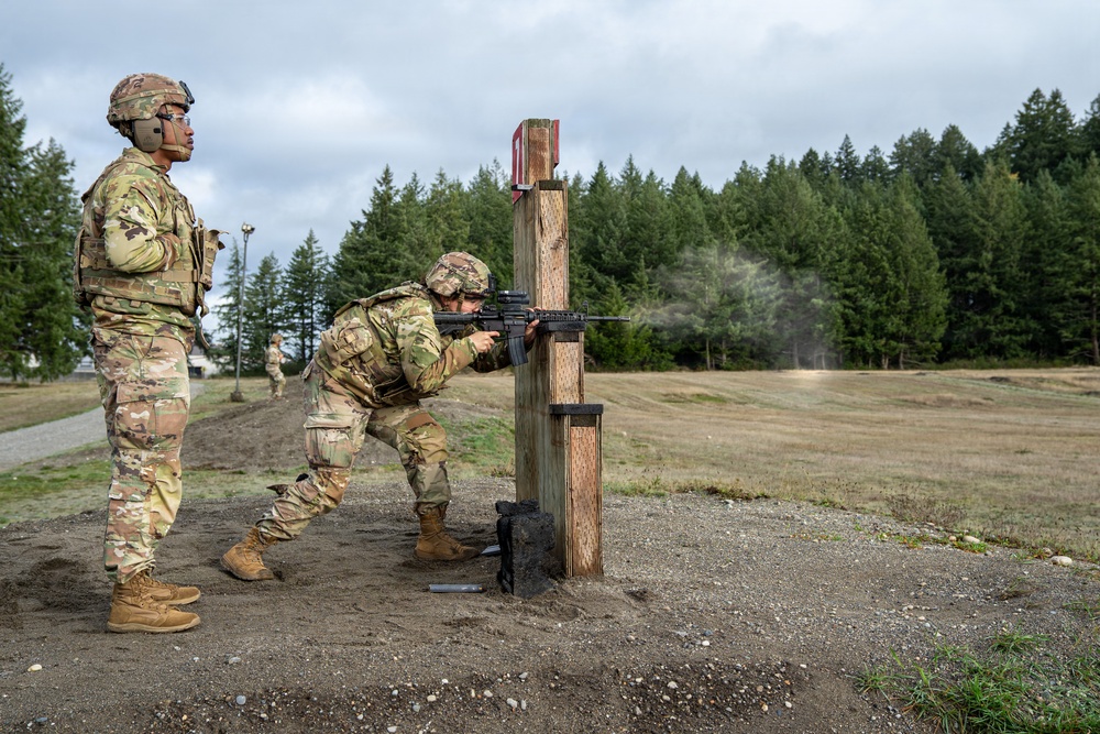 7th Infantry Division Military Intelligence Soldier of the Year: M4 Range