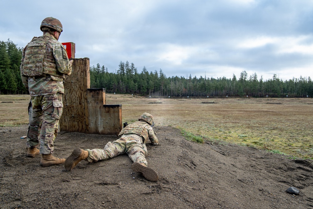7th Infantry Division Military Intelligence Soldier of the Year: M4 Range