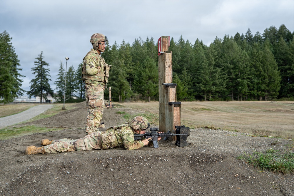 7th Infantry Division Military Intelligence Soldier of the Year: M4 Range