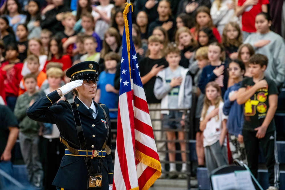 Oregon Army National Guard participates in Veterans Day event hosted by Crossler Middle School