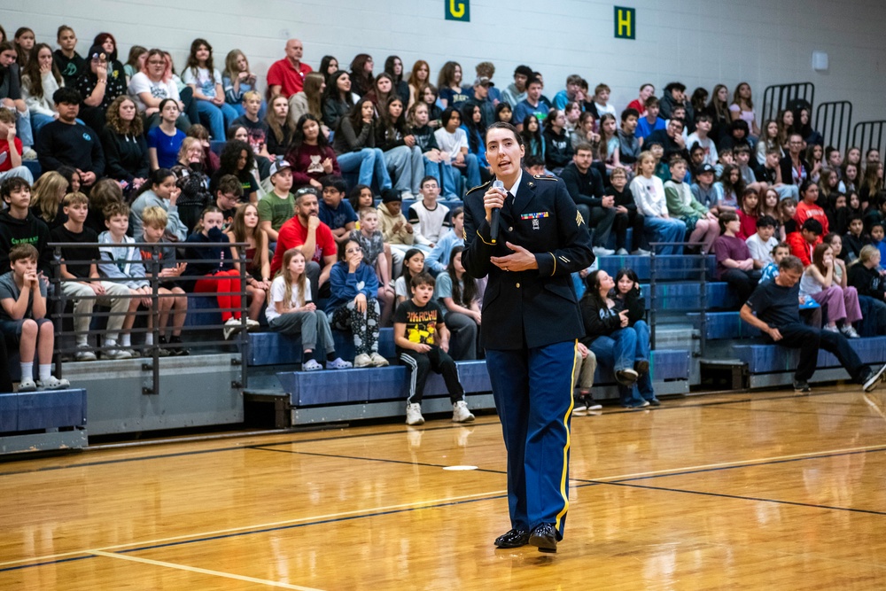 Oregon Army National Guard participates in Veterans Day event hosted by Crossler Middle School