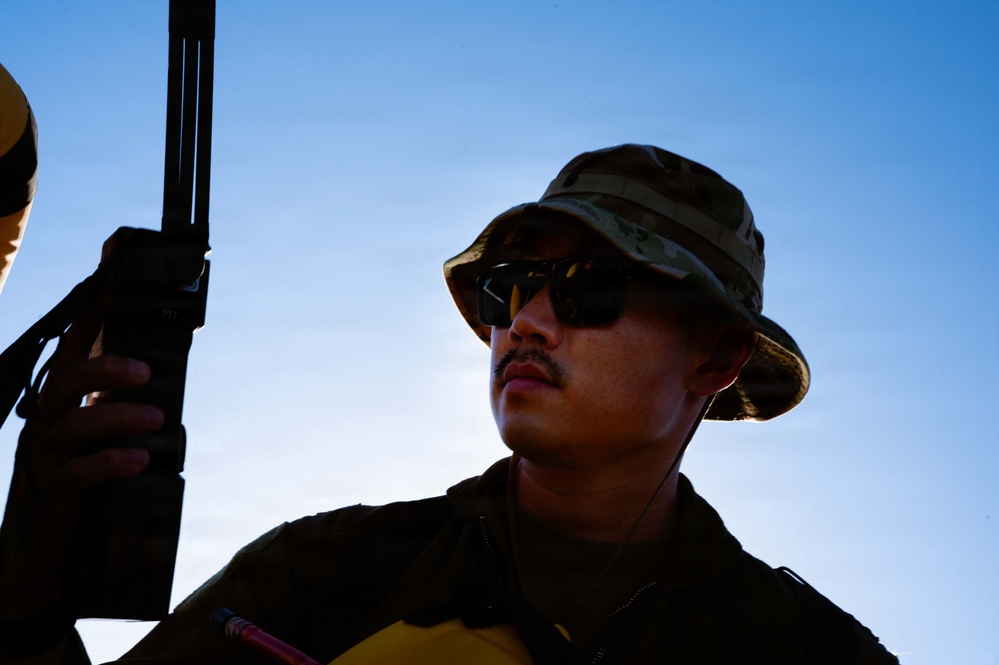 15th Wing Conducts Joint Personnel Rescue Training with U.S. Navy