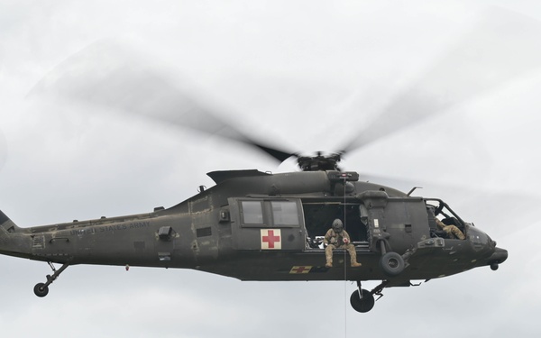 15th Medical Group participates in Army-led medical evacuation training