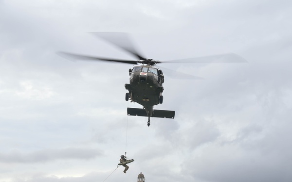 15th Medical Group participates in Army-led medical evacuation training