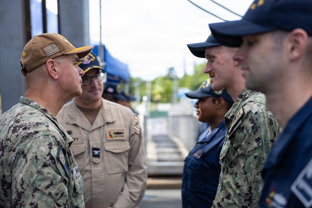 SWO Boss Visits USS Frank E. Petersen Jr. (DDG 121)