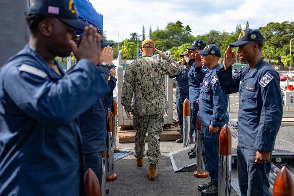 SWO Boss Visits USS Frank E. Petersen Jr. (DDG 121)