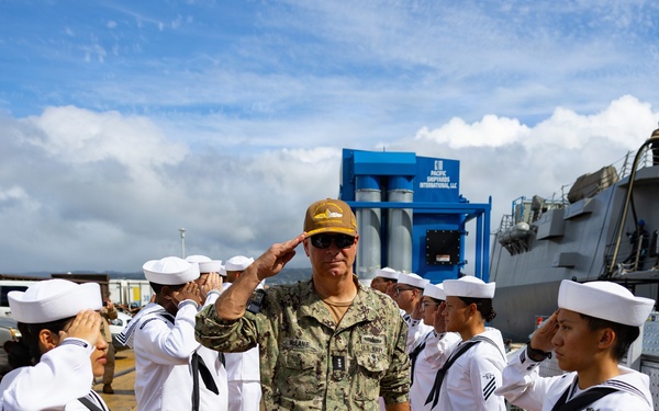 SWO Boss Visits USS William P. Lawrence (DDG 110)