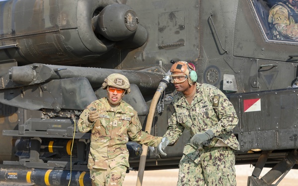 Fleet Master Chief Lateef N. Compton, Senior Enlisted Leader for U.S. Central Command visits Task Force Nighthawk in Syria