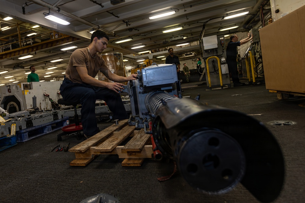 USS Gerald R. Ford (CVN 78) Conducts Routine Maintenance