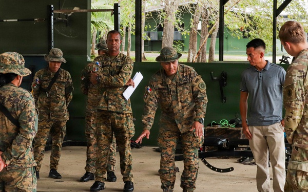 U.S. Army and Panama Security Services Strengthen Ties Through Joint Leadership Training