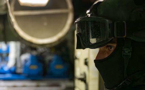 Coalition forces conduct close quarters combat training during Exercise Ferocious Falcon 6