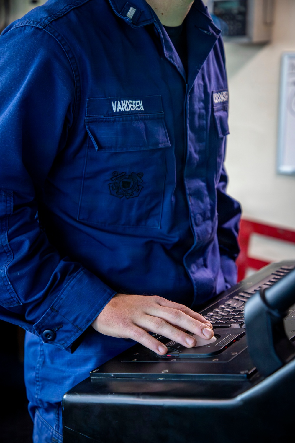 U.S. Coast Guard Cutter Hickory conducts subject matter expert exchange