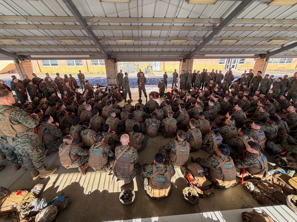 SMMC Ruiz visits MCB Camp Pendleton