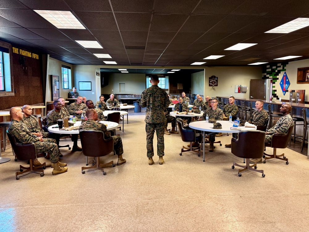 SMMC Ruiz visits MCB Camp Pendleton