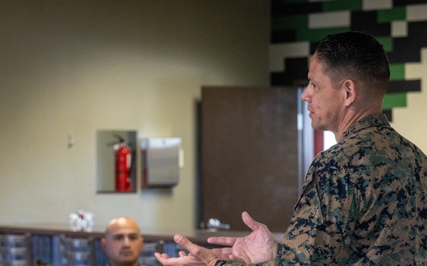 SMMC Ruiz visits MCB Camp Pendleton