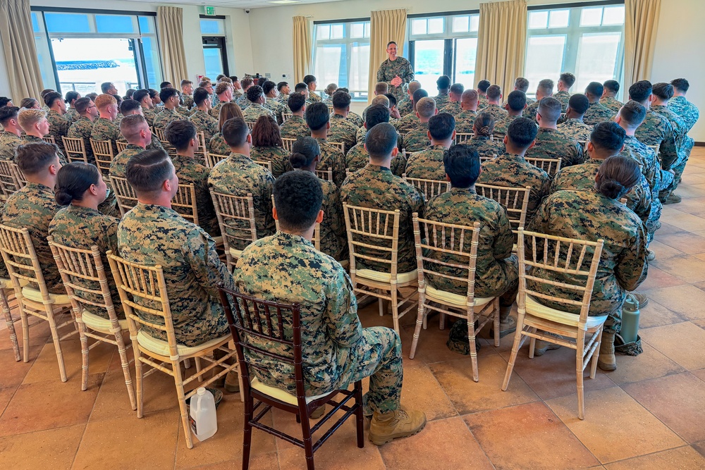 SMMC Ruiz visits MCB Camp Pendleton