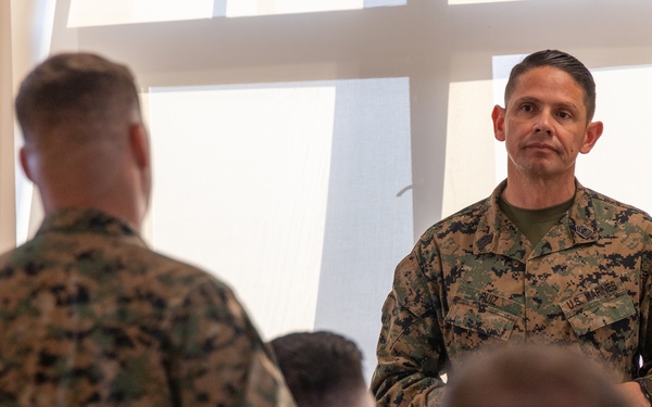 SMMC Ruiz visits MCB Camp Pendleton