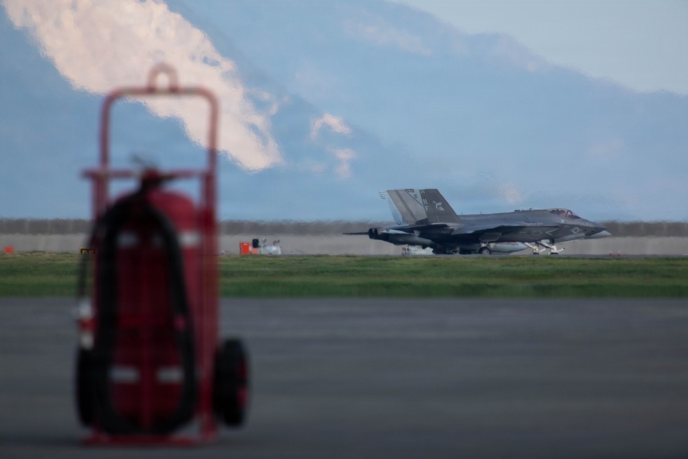 CVW 5 Carrier Qualification