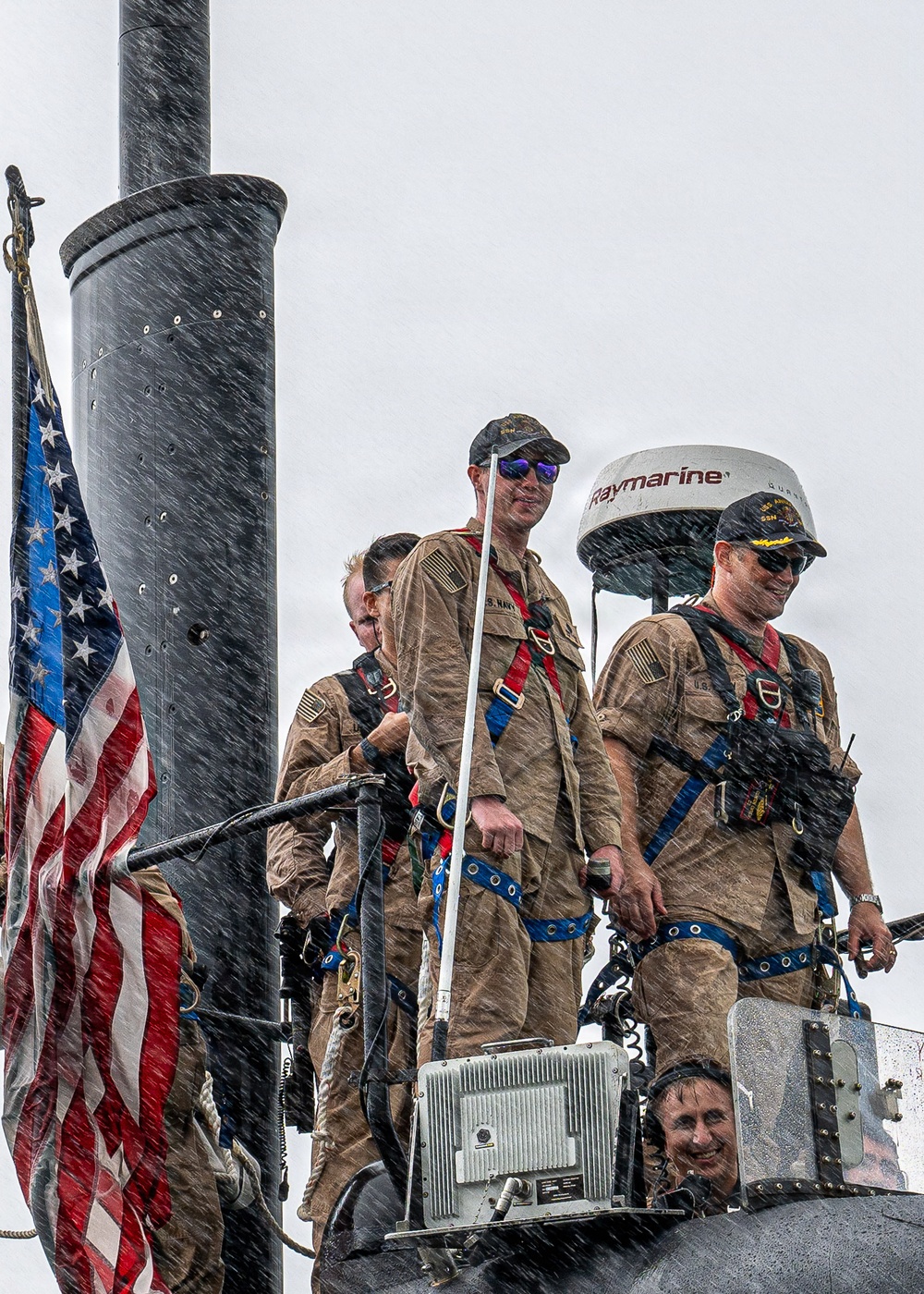 USS Annapolis Departs Naval Base Guam