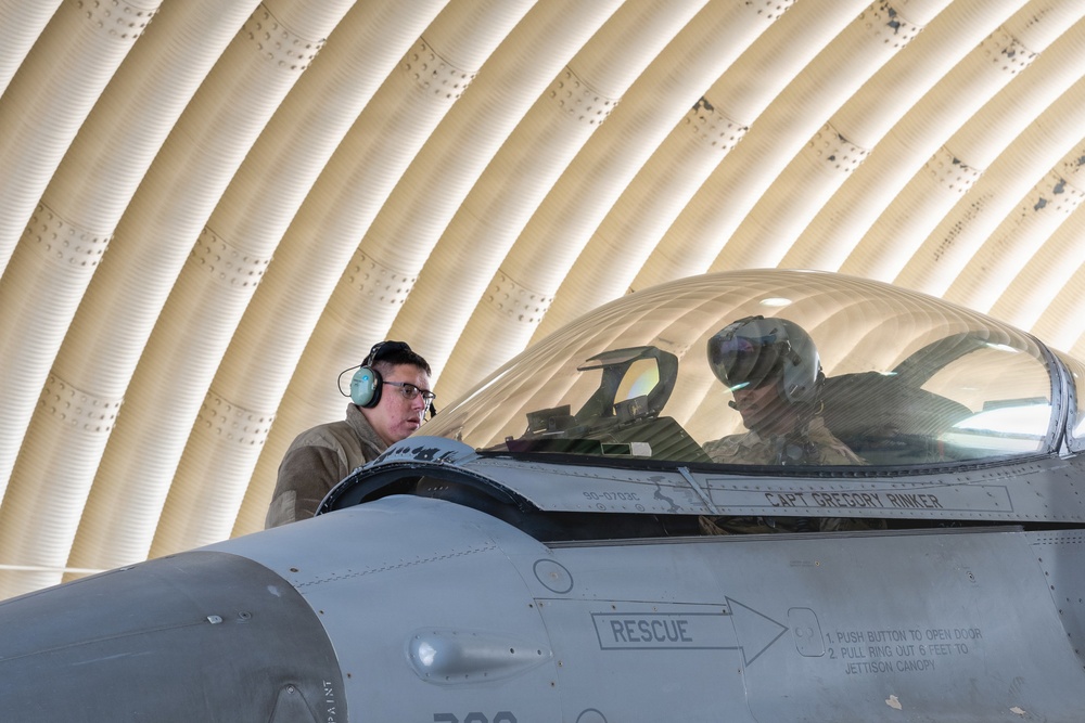 51st MXG delivers sortie generation during Freedom Flag 25-2