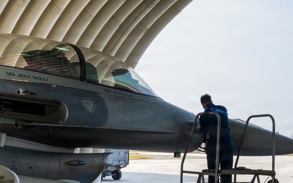 51st MXG delivers sortie generation during Freedom Flag 25-2